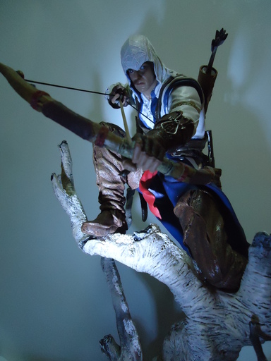 Assassin's Creed III - Фото обзор фигурки Connor: The Hunter